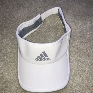 Adidas visor